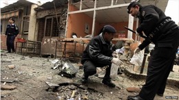 Tấn công liều chết tòa án Pakistan, hơn 40 người thương vong 